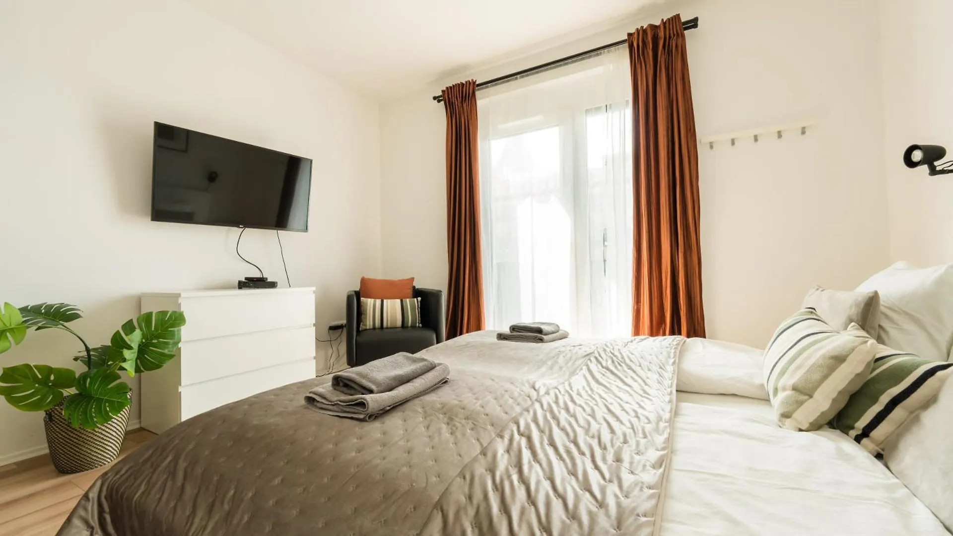 Brand New Modern Apartment-2 Rooms-Balcony-Garage Budapešť 0*,